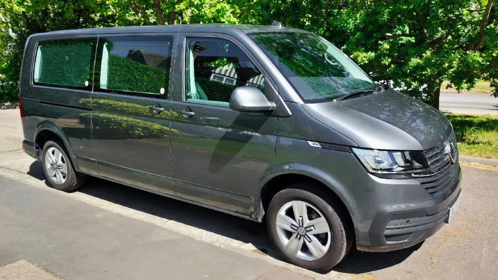 VW Transporter – 8 Seats